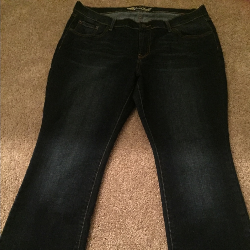 PLUS SIZE JEANS